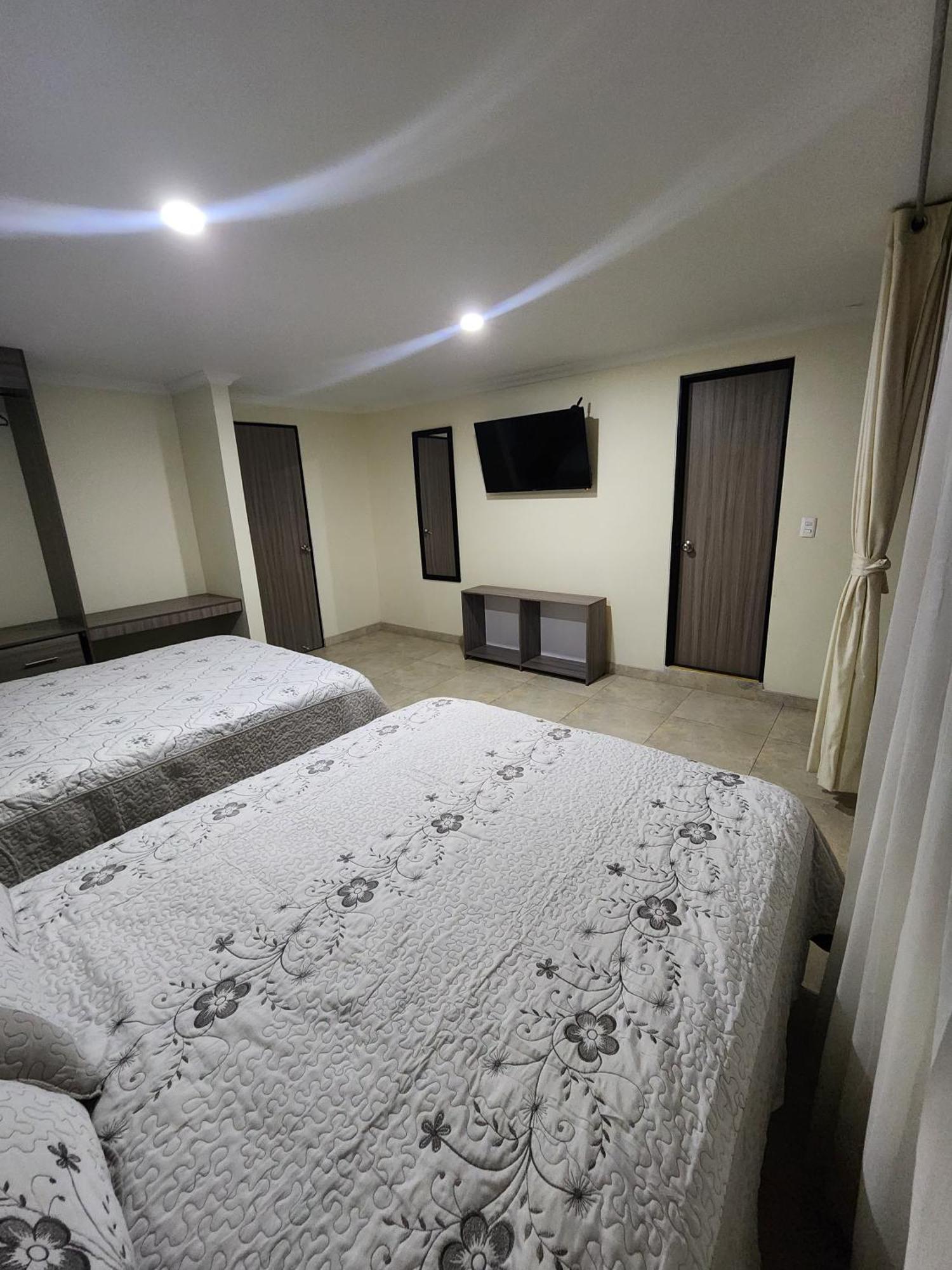Hotel Casa Mared Corferias-Embajada Americana — Photos 2